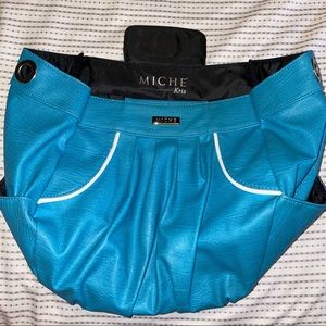 Miche “Kris” Demi Shell